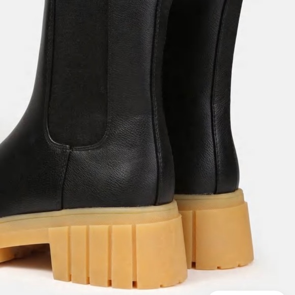 NIB Women Sz 5 Contrast Sole Chunky High Ankle Boots With Thick Orange Outsoles - Picture 4 of 14